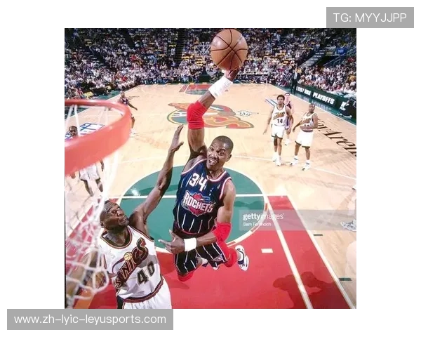 回顾火箭队历史上的“大鲨鱼”球员表现 回顾火箭队历史上的“大鲨鱼”球员表现